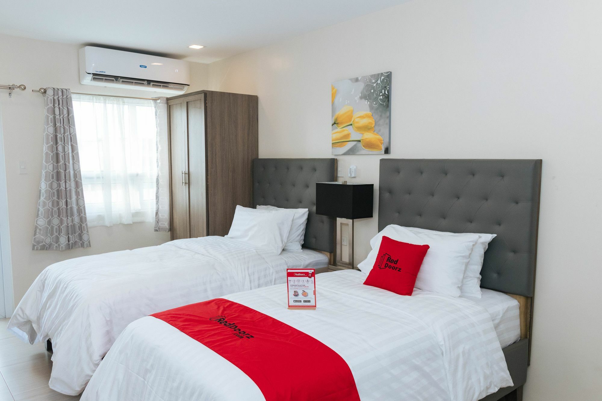 Reddoorz Premium @ Sampaloc Makati Hotel Makati City Ngoại thất bức ảnh